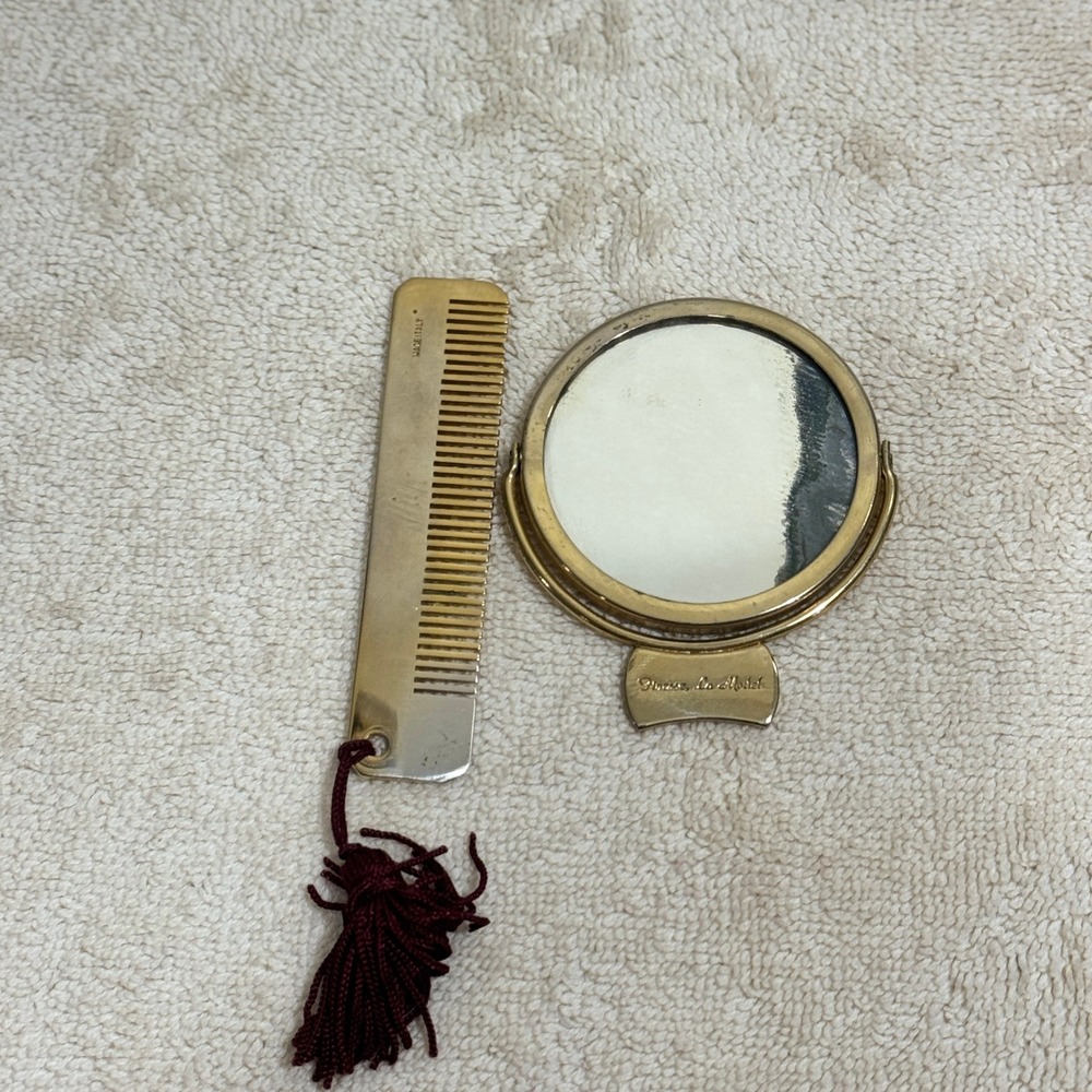 Vintage Finesse La Model Gold Tone Hand Mirror Comb Vanity Grooming Set Italy